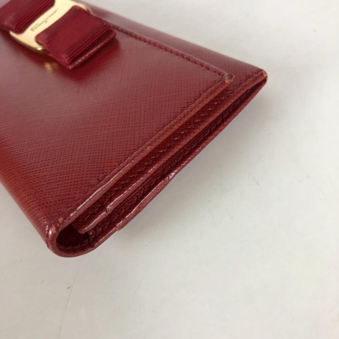 Salvatore Ferragamo Salvatore Ferragamo vala лента модный стандартный популярный бесплатная доставка взрослый место хранения выдающийся .... популярный товар высококлассный