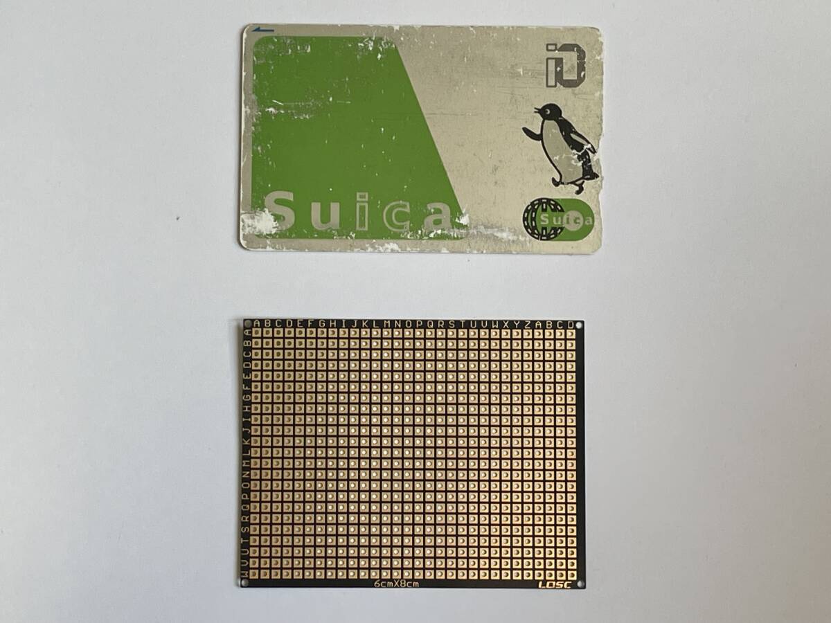 両面フレキシブル FR4ガラスエポキシ基板 0.4mm厚 ハサミで切れる「曲がる基板」 6x8cm 間隔（2.54MM） 690穴 450円即決！_画像3