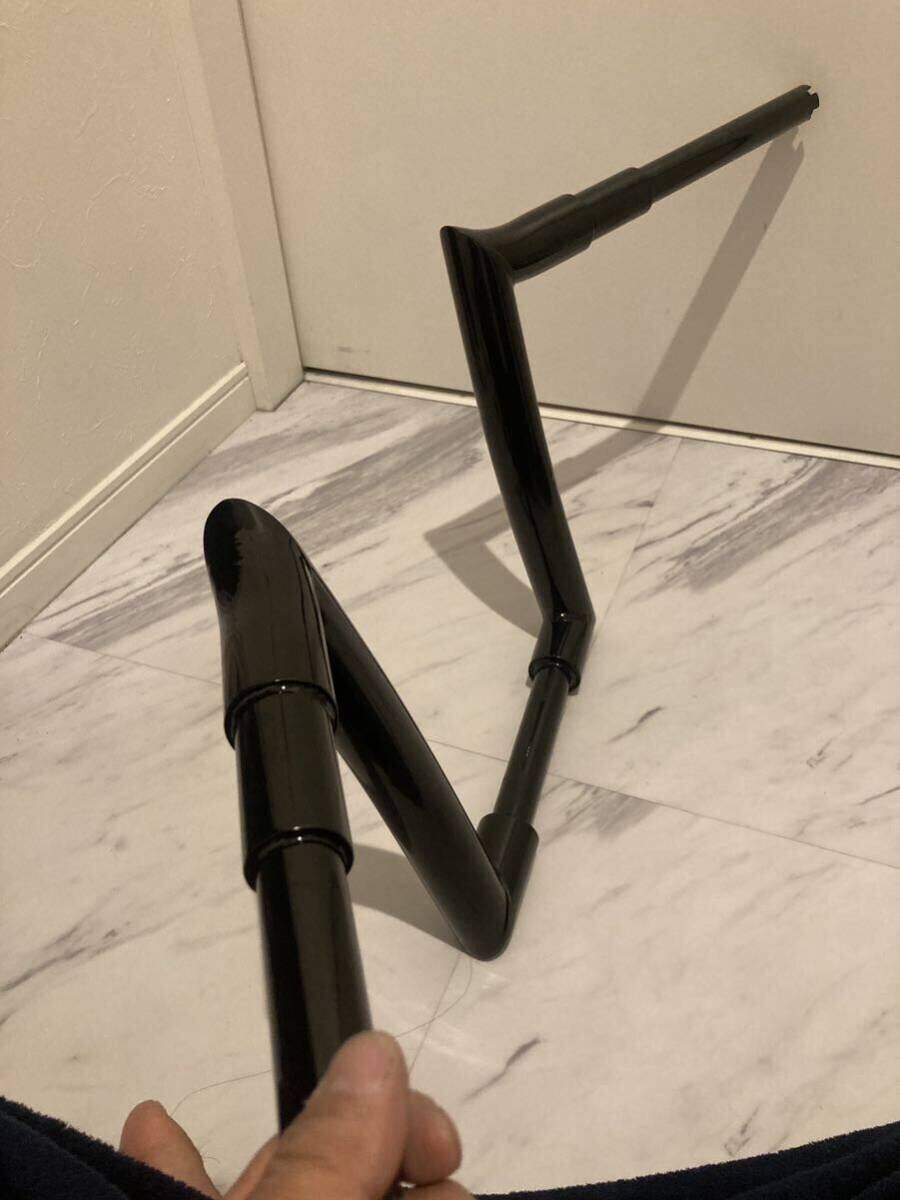 送料込み　ハーレー　 12インチ　ハンドル　エイプ　バガー　ソフテイル ダイナ　スポーツスター　ロードグライド　1.5インチ　ブラック_画像2