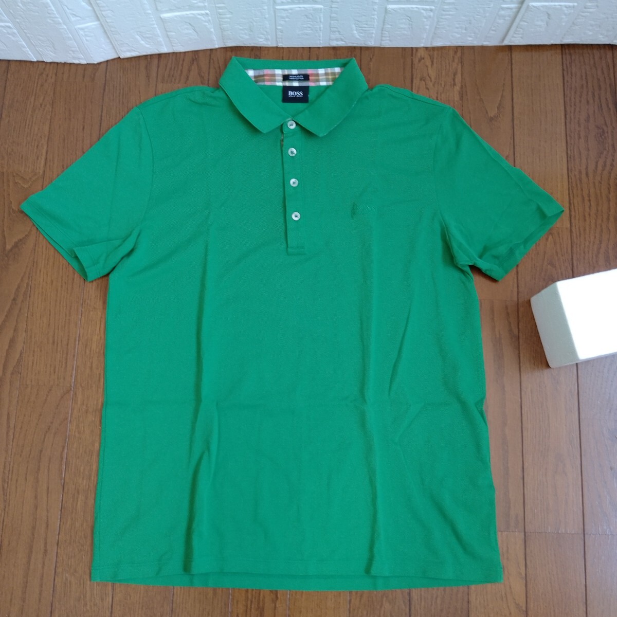 1120【中古】HUGO BOSS GOLF　ヒューゴ.ボスゴルフ　ゴルフウェア　半袖ポロシャツ　メンズサイズ　XL　緑（グリーン）_画像1