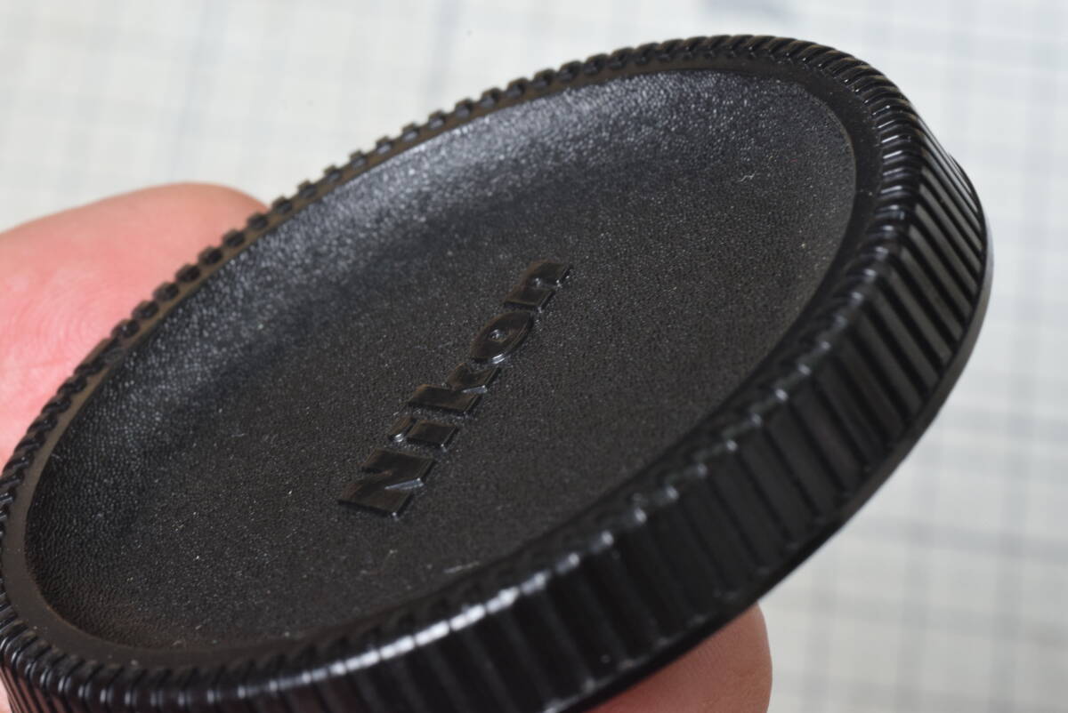 ＃975a　NIKON　Fマーク　ボディキャップ