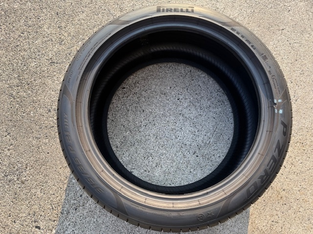 【BMW承認】315/35R21 111Y PIRELLI ピレリ PZERO Pゼロ PZ4 BMW承認 ★ RFT ランフラット 19年製 BMW X6 X5 中古品2本（F）_画像5