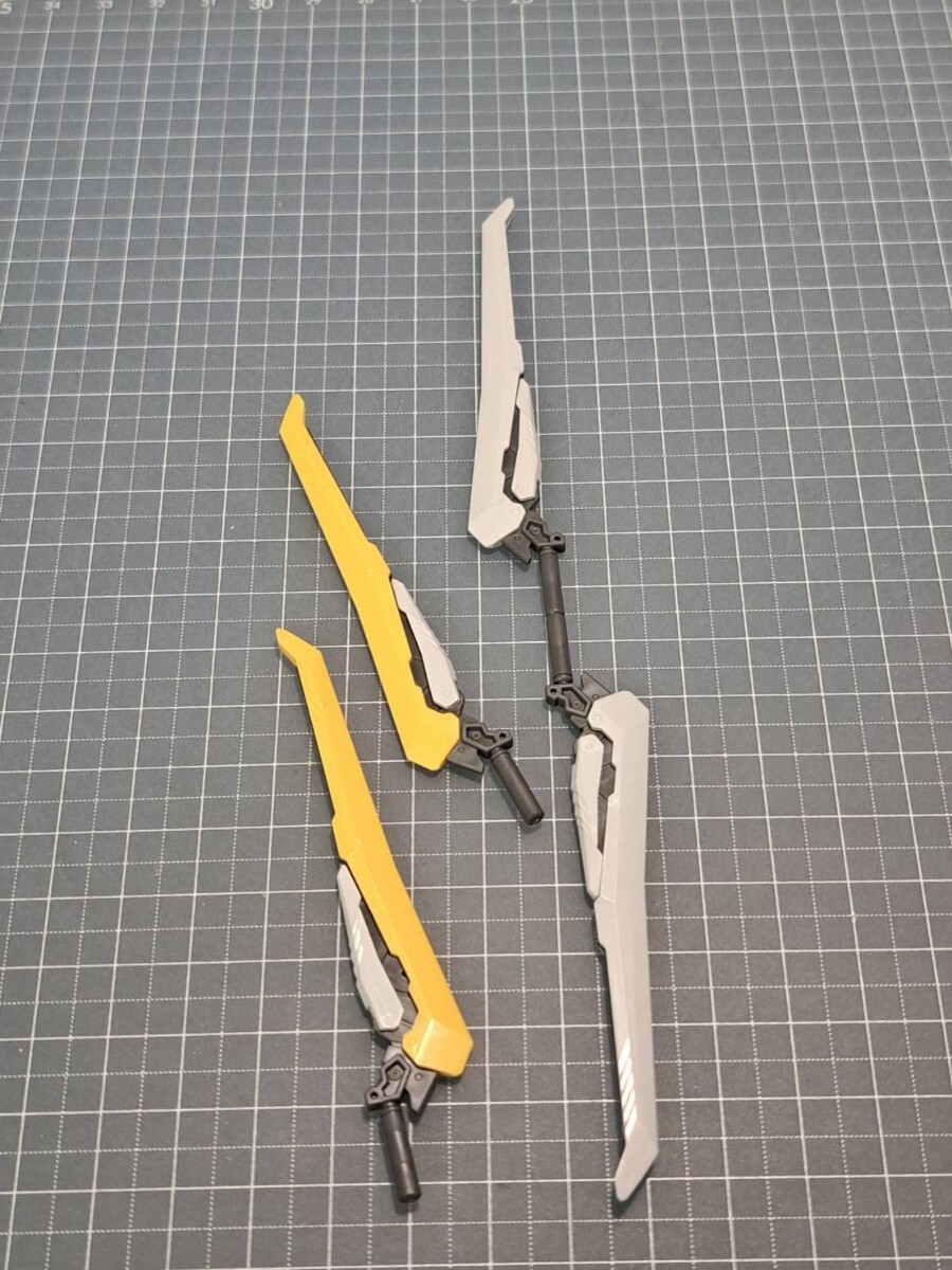 ジャンク オルトリンデ ヴァルキュリアダブルブレード hg ガンプラ ガンダム GUNDAM gunpla robot _tk830_画像1