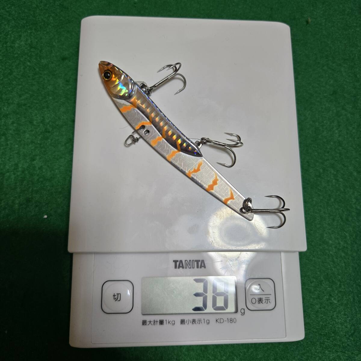 ジャッカル　ビックバッカー　107 HW シルバーオレンジゼブラ　フックカバー　おまけ付き_画像2