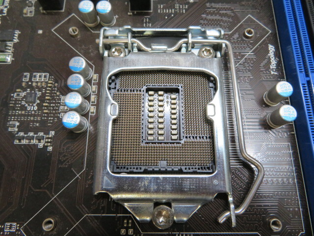 msi / H87M-S01　マザーボード　パーツ　現(xiàn)狀品　ジャンク