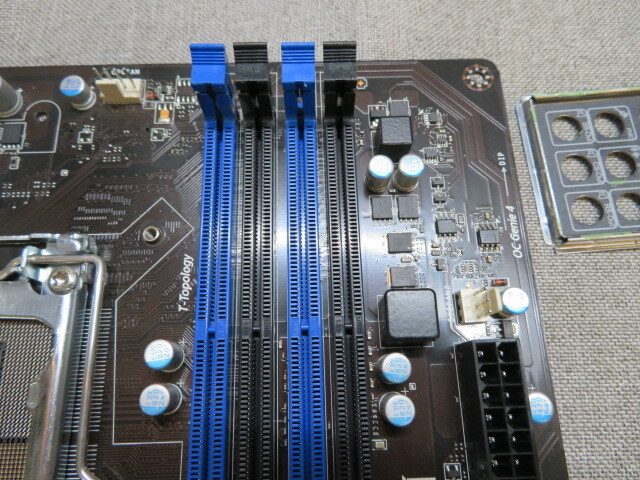 msi / H87M-S01　マザーボード　パーツ　現(xiàn)狀品　ジャンク