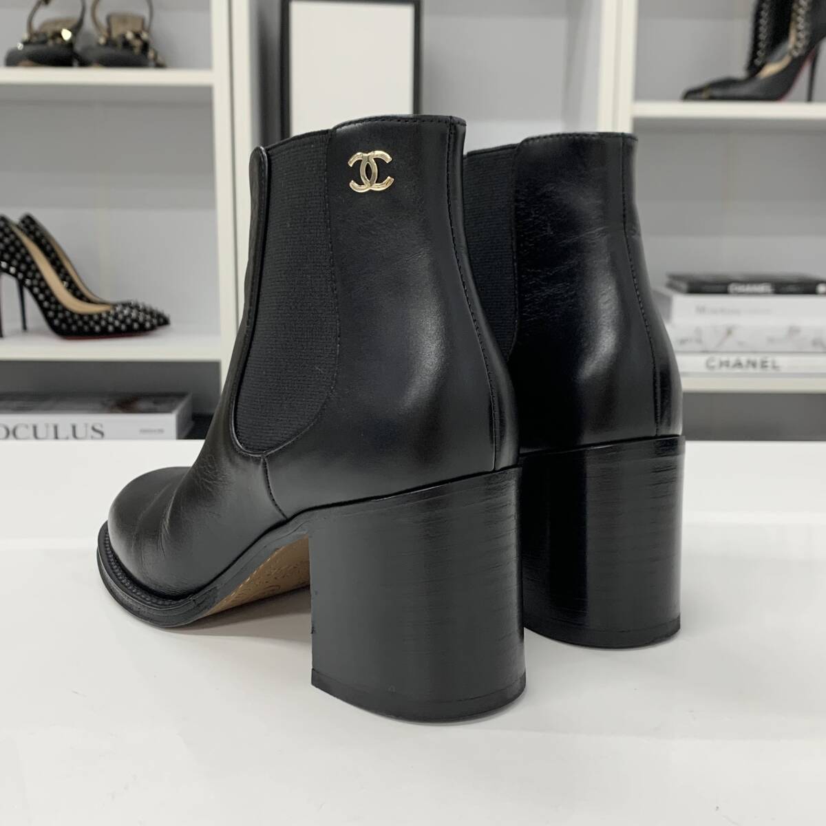CHANEL シャネル ショート ブーツ グレー ブラック M12701 シャネル ココマーク サイドゴア レザー ショートブーツ