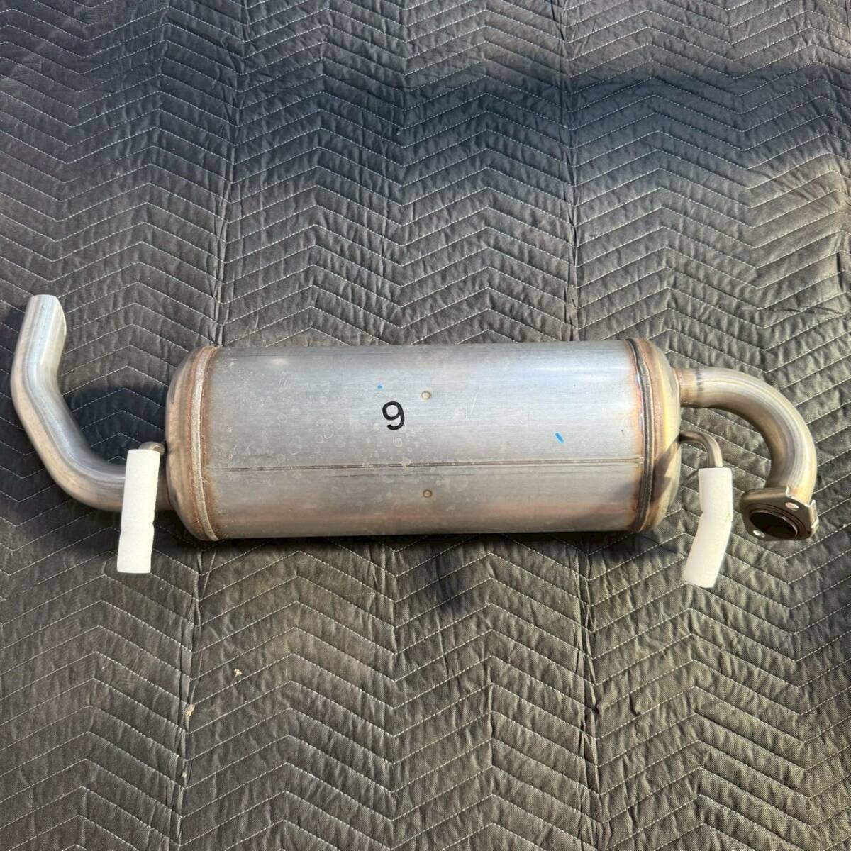 【1円売切!・大阪市発・手渡し可】スズキ ジムニーシエラ 純正マフラー JB74 FUTABA製 中古品_画像1