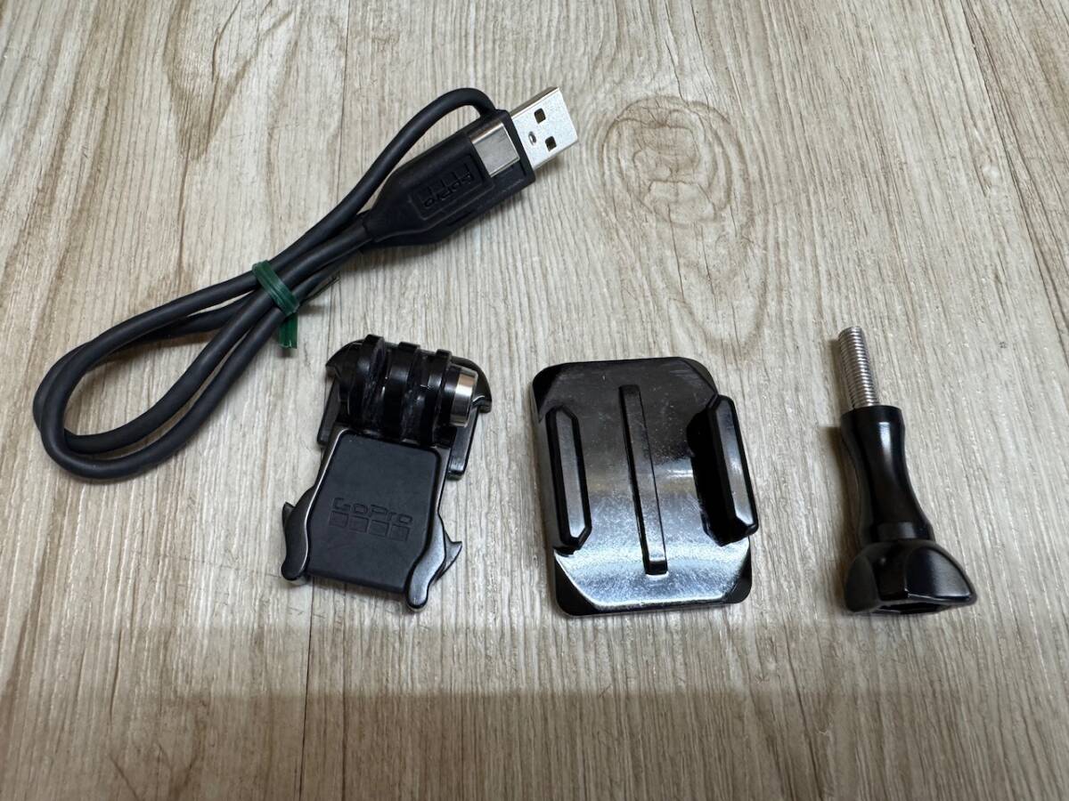 *8015-0722-23 ☆動作保証☆ GoPro HERO9 BLACK 本體＋アクセサリー (ケース＋マウント 等) 発送:C