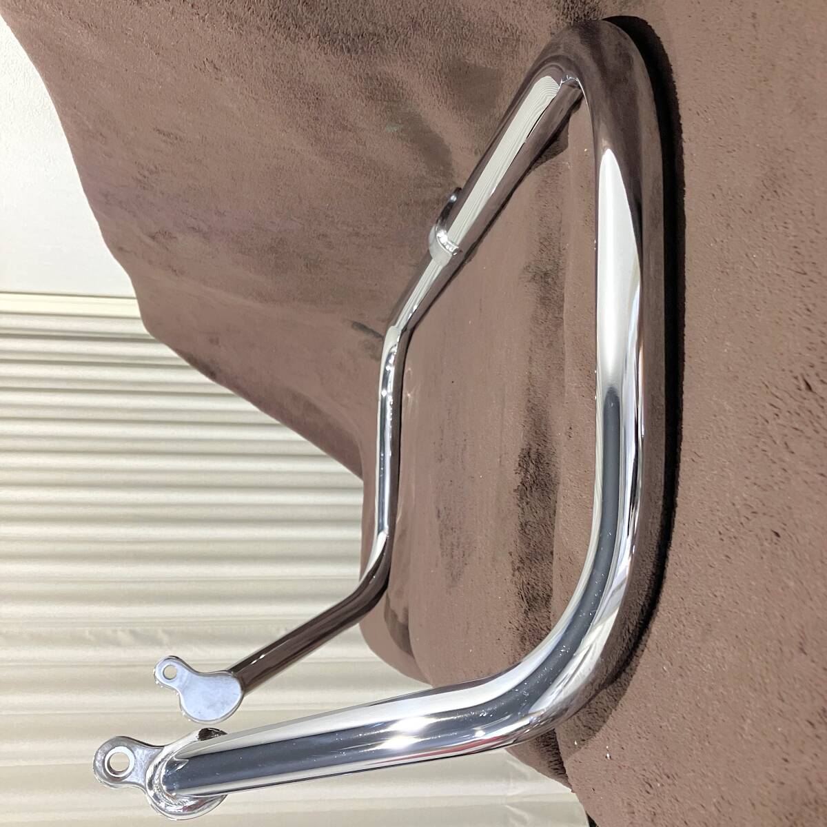 《HD862》ハーレーダビッドソン ツーリング 純正 エンジンガード 49184-09A 中古美品 キズあり_画像5