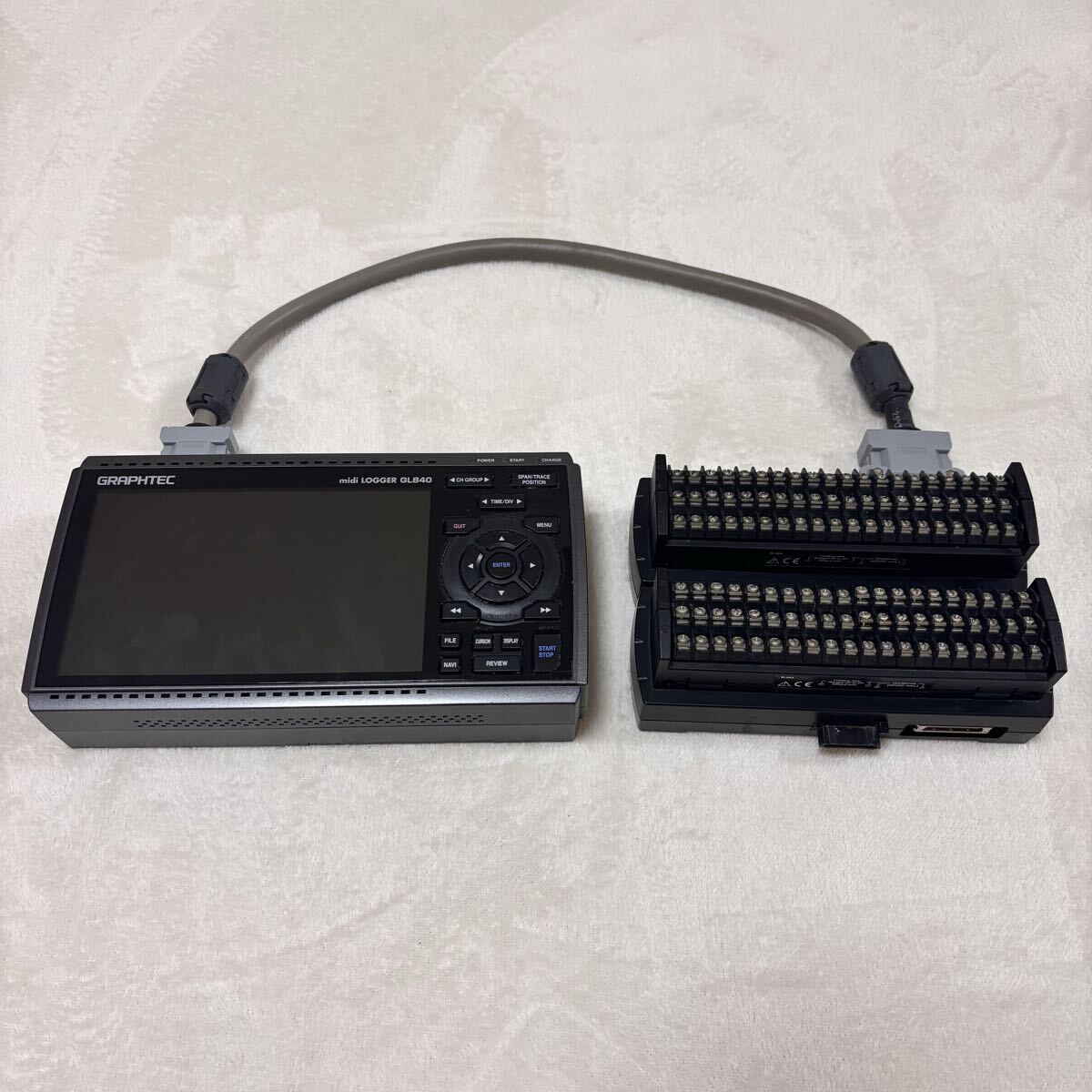 SONY ソニー データ プロジェクター VPL-FHZ65 動作OK SONY ソニー データ プロジェクター VPL-FHZ65 動作OK