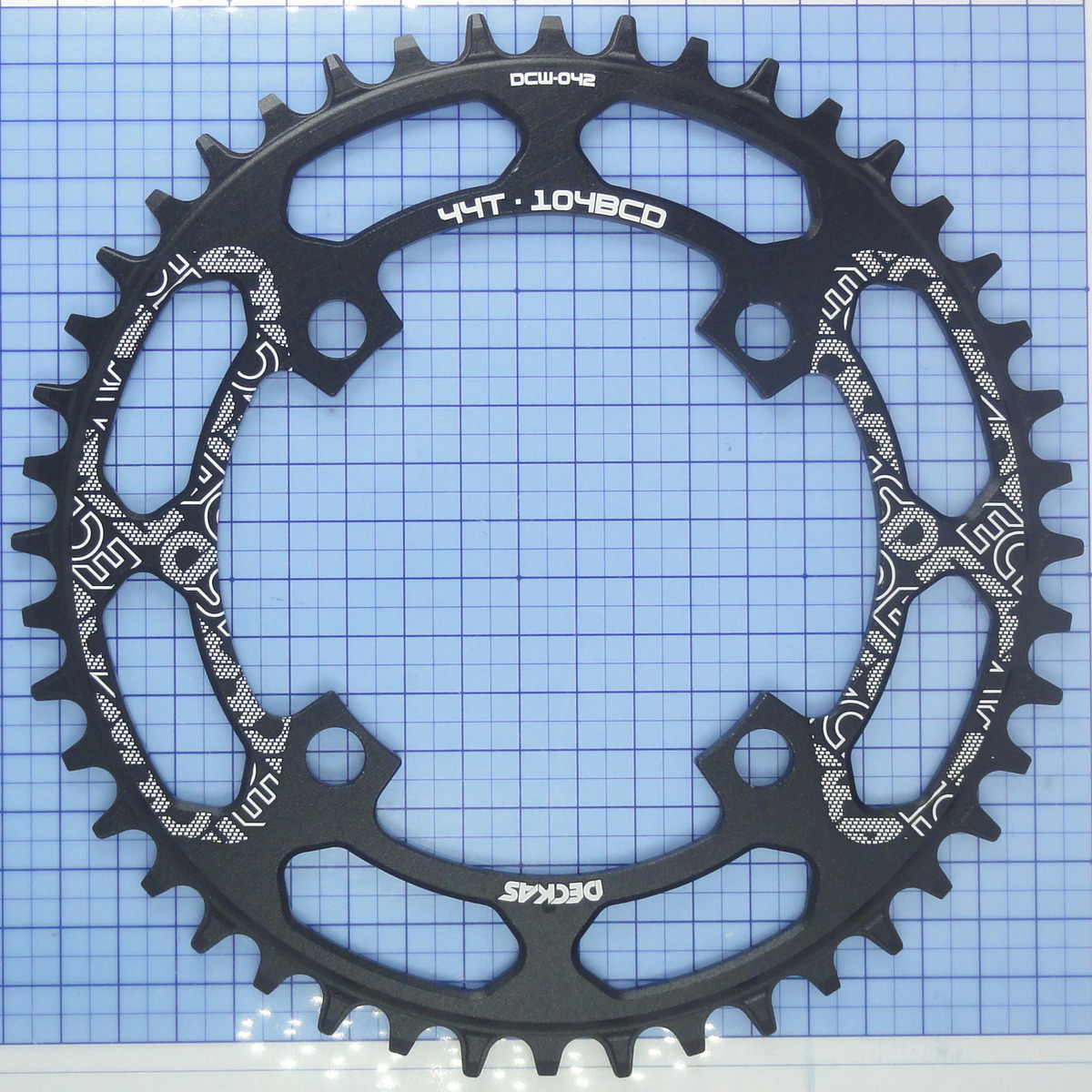 新品 DECKAS 44T 104BCD ラウンド ナローワイドチェーンリング 黒色 PCD104 MTB 自転車 シングル化 送料無料_画像2