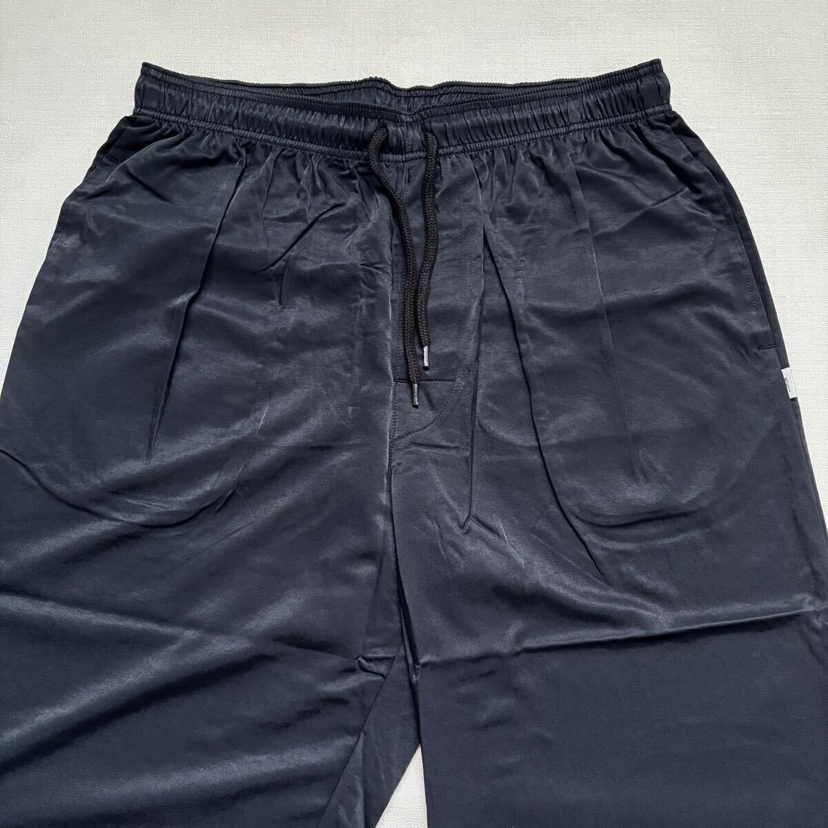 新品 24AW ダブルタップス WTAPS ナイロンツイル ワイド パンツ XL 黒 SDDT2002 / TROUSERS / NYLON. TWILL メンズ 242CWDT-PTM04 送料無料_画像3