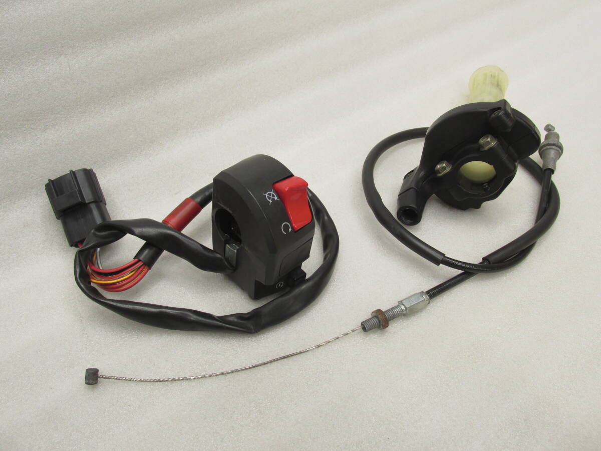 ●　SS800ie　●　純正スロットル＆スイッチBOX右セット　2002年　AF08_画像1