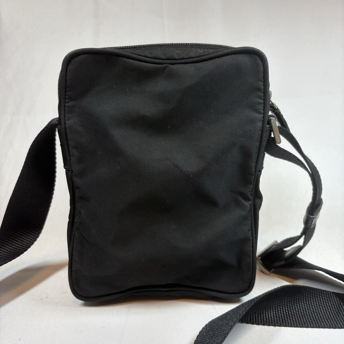 【美品】プラダ アマゾン型 ショルダーバッグ テスートナイロン ブラック PRADA プラダ ショルダーバッグ アマゾン型 ナイロン × レザー