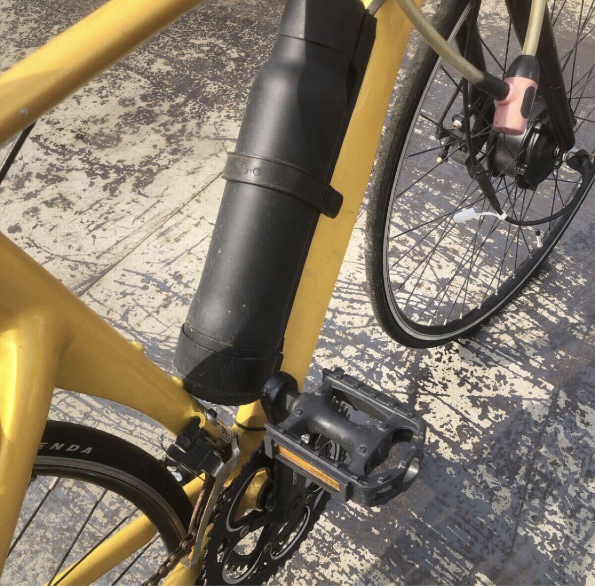 京都吉龍 クロスバイク 700*23C ディスクブレーキ カーボン 電動自転車 京都吉龍 クロスバイク 700*23C ディスクブレーキ カーボン 電動