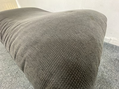 33852H1004）リーンロゼ カラン2 オットマン ligne rozet