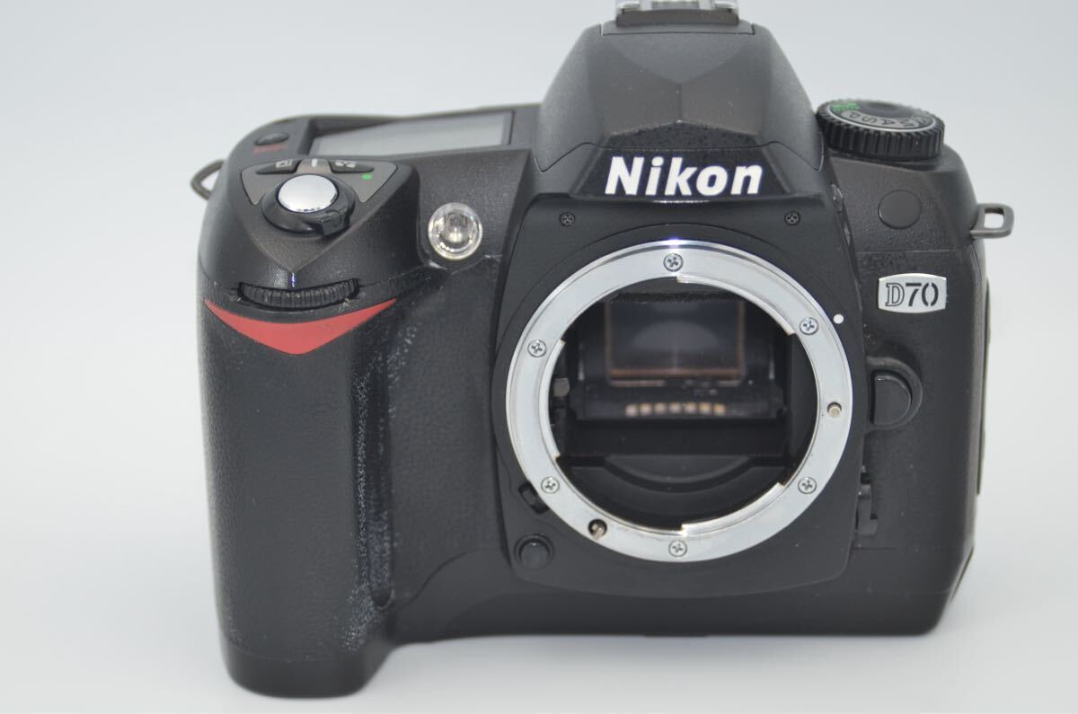 Nikon - 安心の入門機セット　ニコンD70　Wレンズセット Amazon | Nikon D70 デジタル一眼レフカメラ レンズキット [AF-S