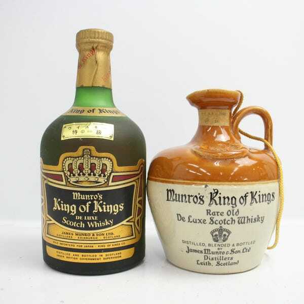 【2本セット】マンローズ キング オブ キングス各種（レア オールド デラックス 43％ 750ml 陶器（重量 1622g）等）N25G310047