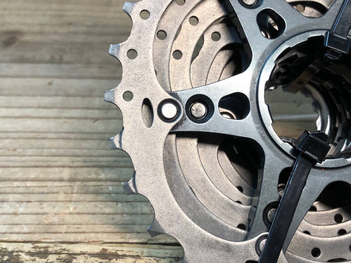 JH405 シマノ SHIMANO 105 CS-HG700-11 スプロケット 11-30T 11s