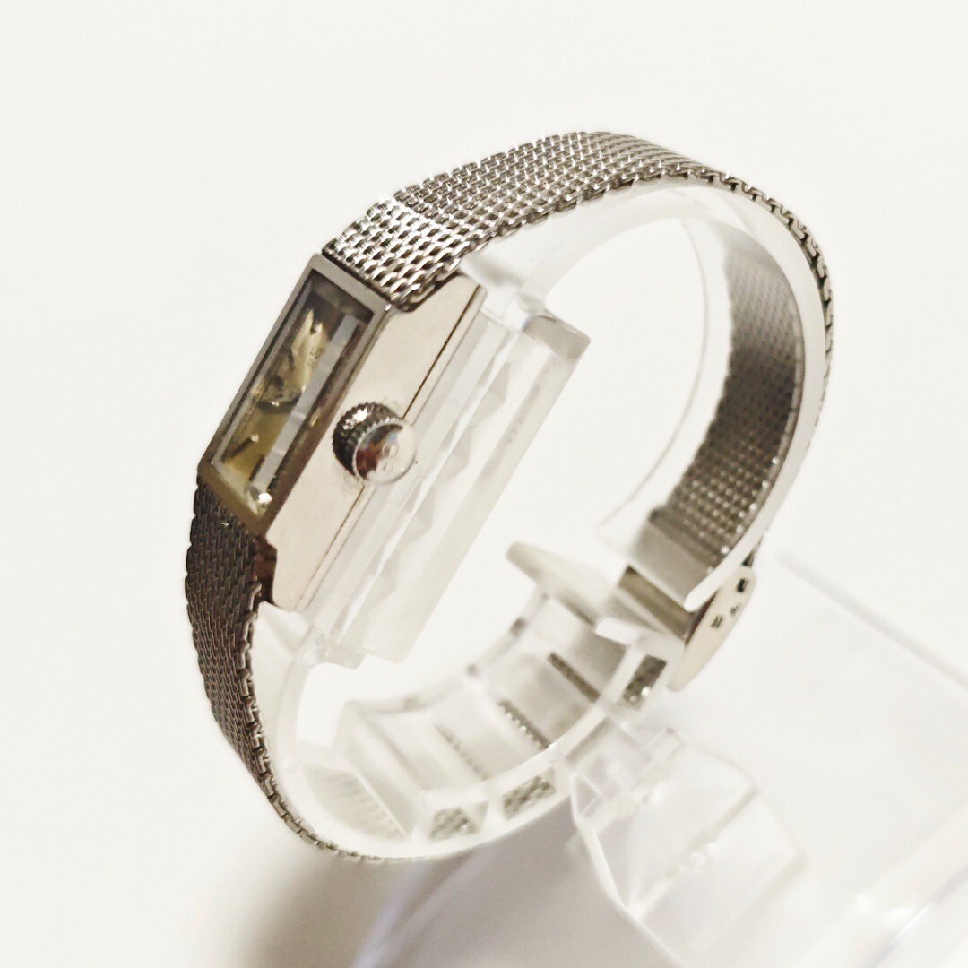 希少動作品 LOYAL QUEEN シルバーカラー レディース腕時計 昭和レトロ 機械式 手巻き 稼働品 サ452_画像2