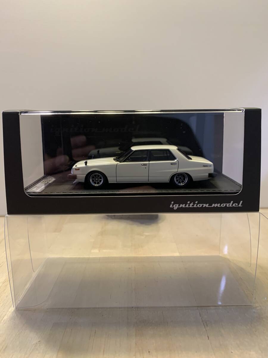 イグニッションモデル1/43ニッサン スカイライン ジャパン 前期 4Dr
