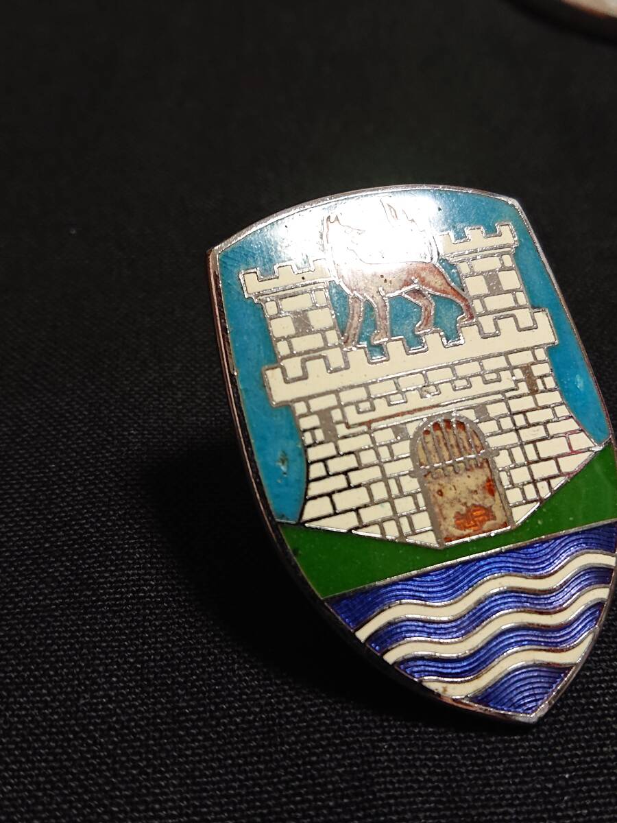 空冷 VW 純正 フロントフード ウォルフスブルグ メダリオン フルカラー 4ブリック_画像6