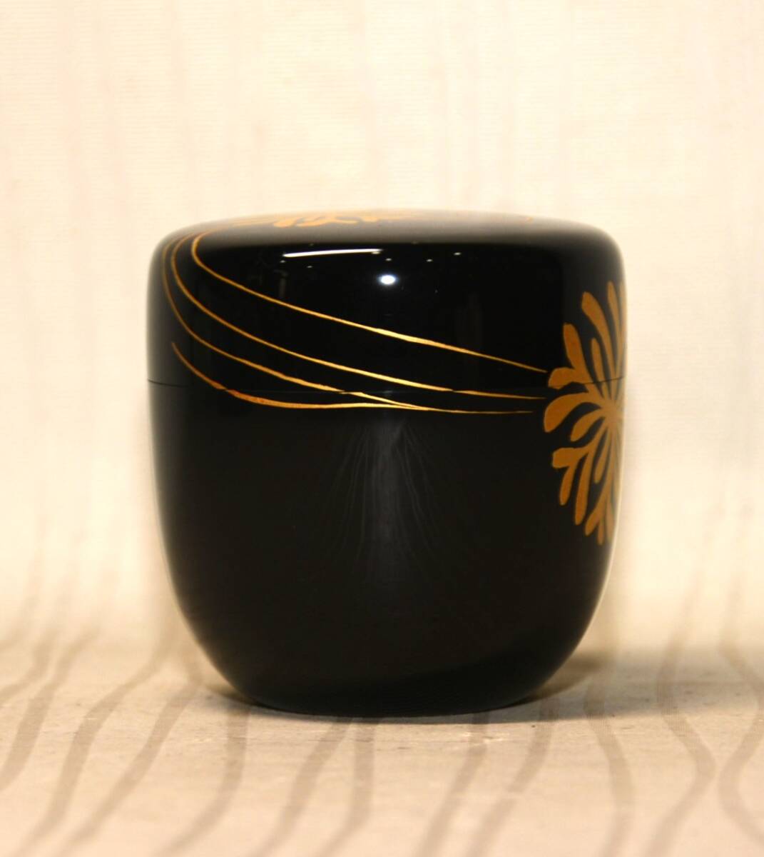 50◆初荷です ◆茶道具 加賀山中塗 井筒寛斎造 海松波蒔絵中棗 木製漆塗 ◆共箱 未使用美品_画像6