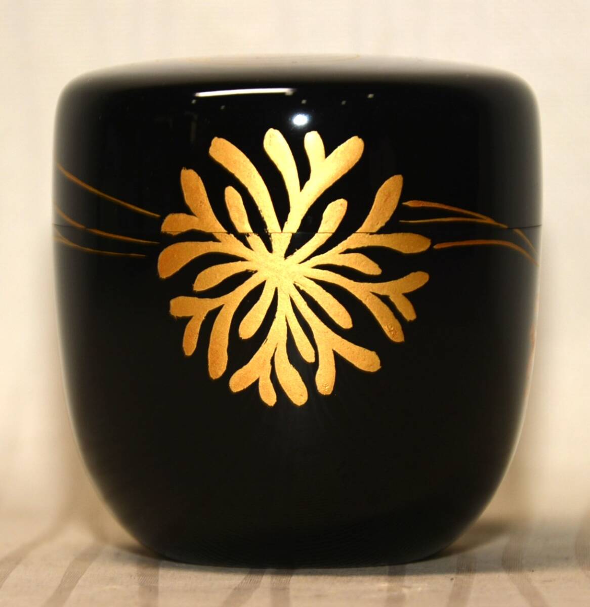 50◆初荷です ◆茶道具 加賀山中塗 井筒寛斎造 海松波蒔絵中棗 木製漆塗 ◆共箱 未使用美品_画像7