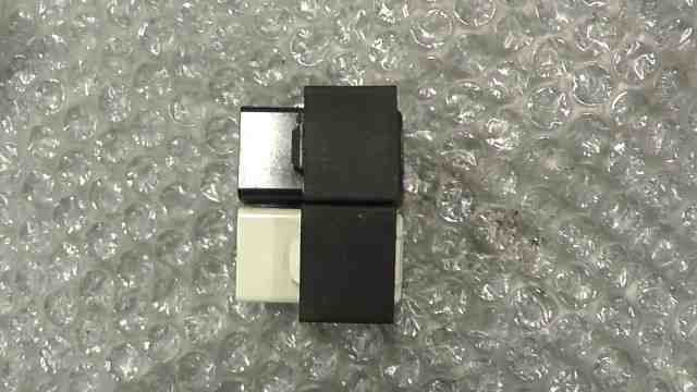 シグナス-X SR　SE12J-600xxx　の　リレー *1754617985　中古_画像5