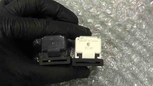 シグナス-X SR　SE12J-600xxx　の　リレー *1754617985　中古_画像6