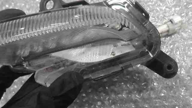 シグナス-X SR FI　SEA5J　の　デイライト　LED　右　　　　 *1755748748　中古_画像6