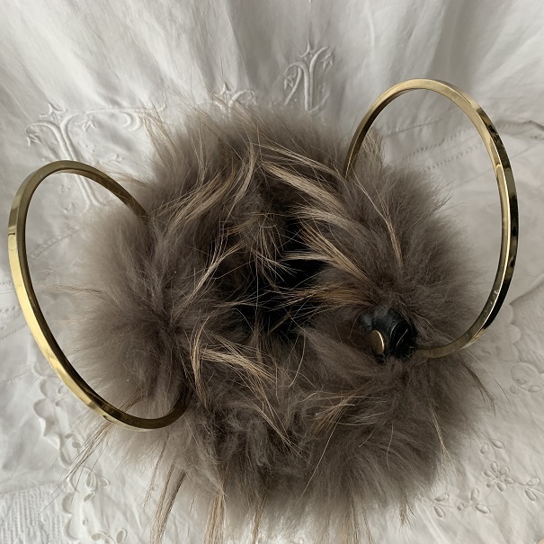 VIOLAd'ORO　ヴィオラドーロ　ファー＆バスケット バッグ　タヌキ毛皮　かご　天然素材　籠 ハンドバッグ　 婦人鞄 レディース_画像2