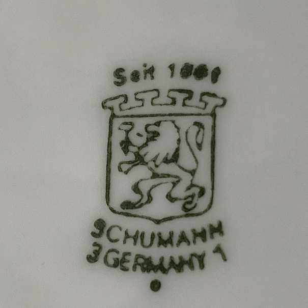 シューマン chimann germany 透かし皿　花　フラワー エンボス　かわいいプレート　白 ホワイト ドイツ　アンティーク 陶器　　_画像6