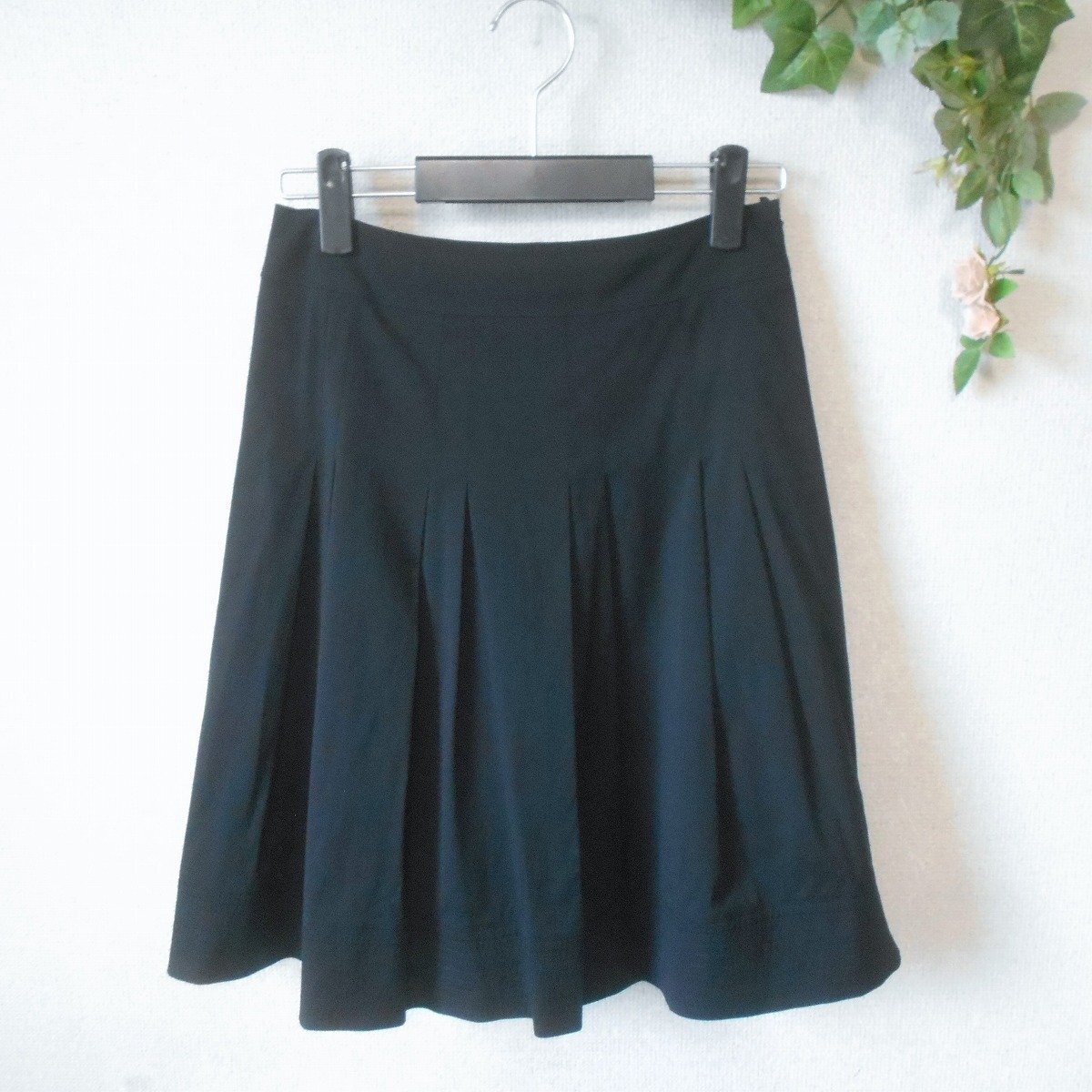 コムサ デ モード COMME CA DU MODE スカート 9 レディース 春 夏 プリーツ 黒 日本制