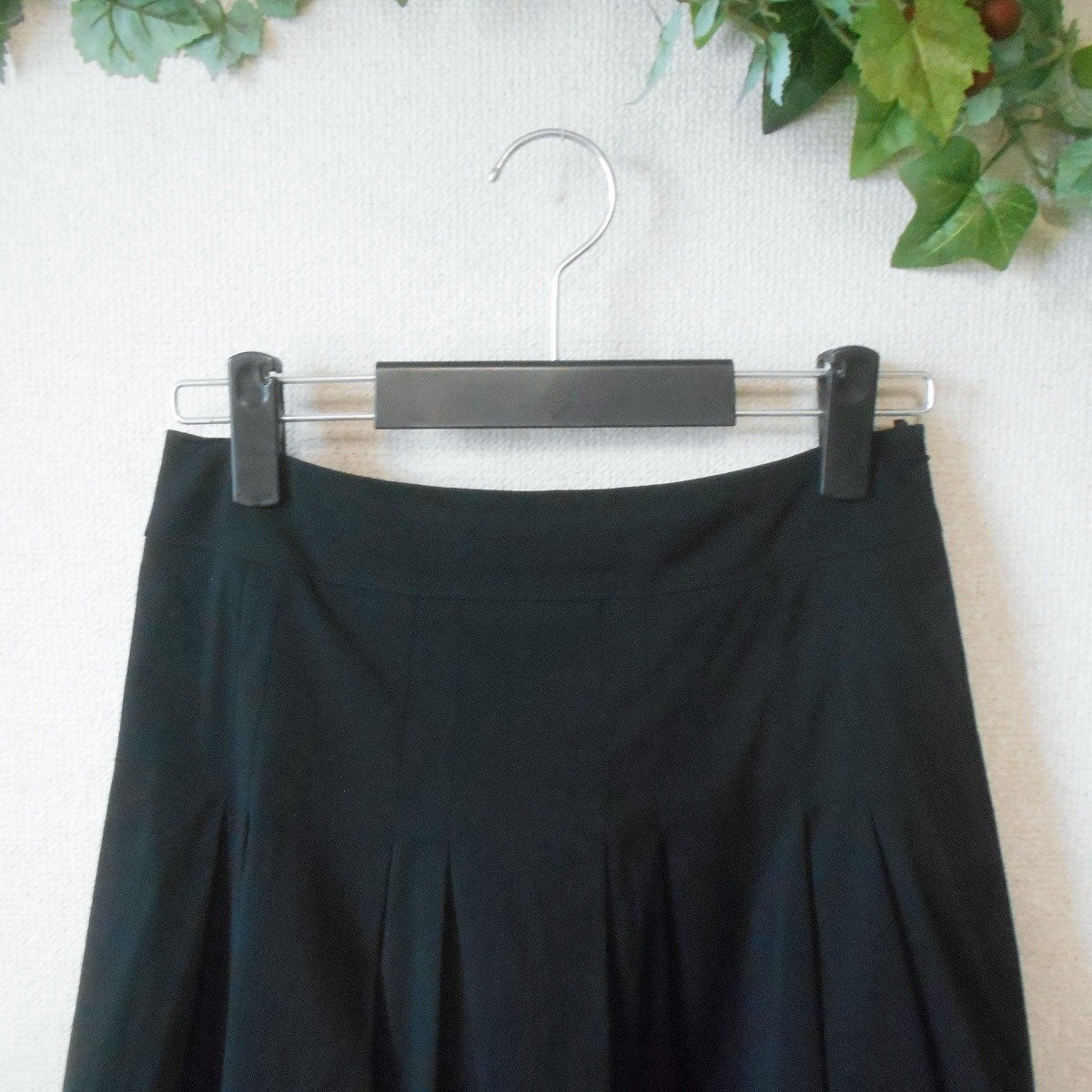 コムサ デ モード COMME CA DU MODE スカート 9 レディース 春 夏 プリーツ 黒 日本制