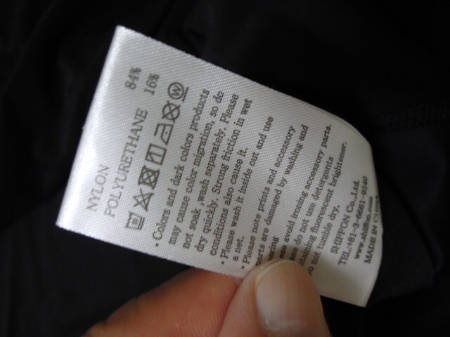 1PU1UGUALE3●relax●ウノピュウーノウグァーレトレ●半袖●大人ゴルファー●デザインウエアー●人気のブラック●サイズL●未使用_画像9