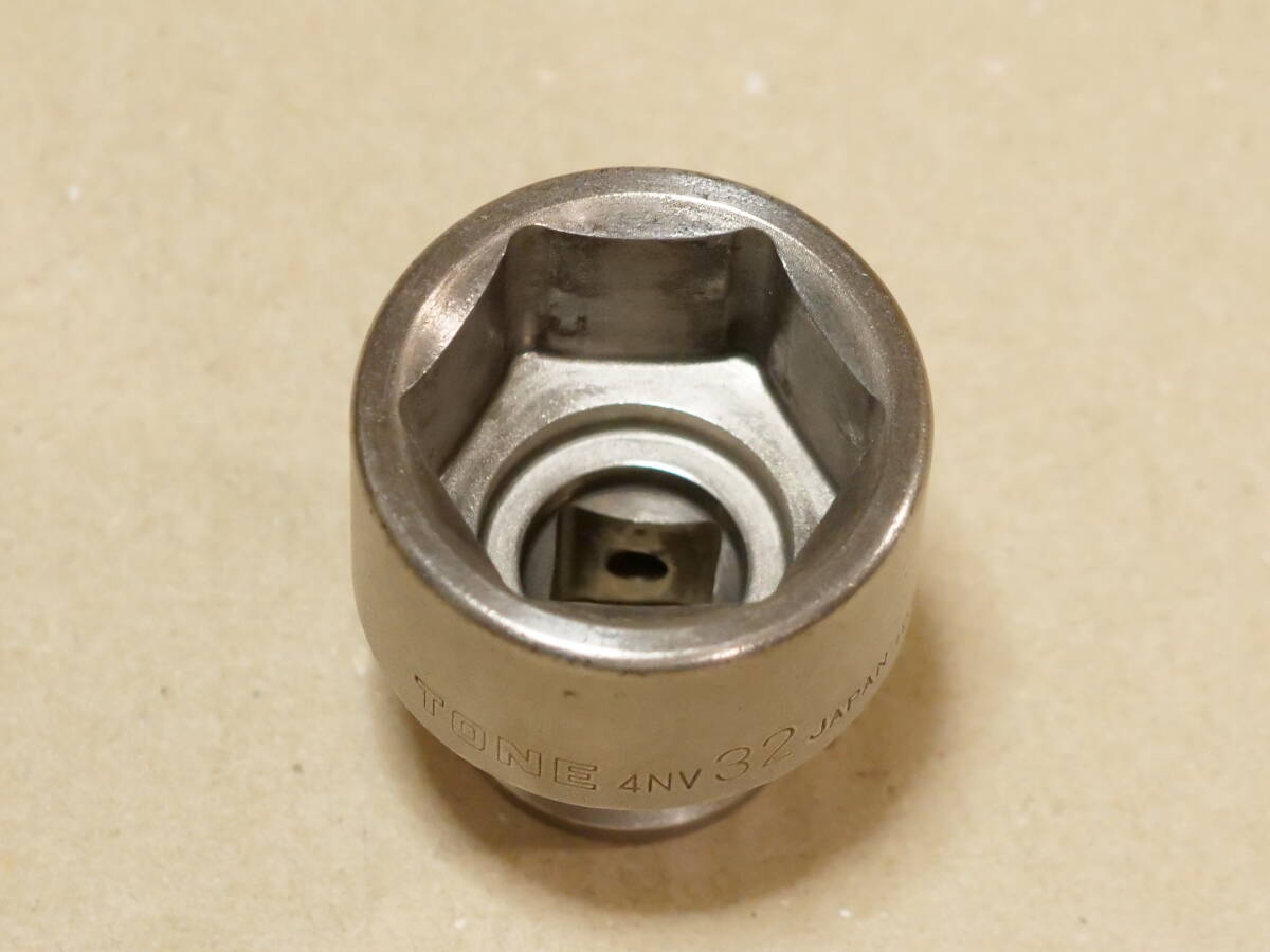 TONE 32 mm 差込角 12.7 mm 1/2 inch 6角 インパクト ソケット 4NV-32 検) トネ 4A-32 KTC BP4-32 BP4M-32_画像2