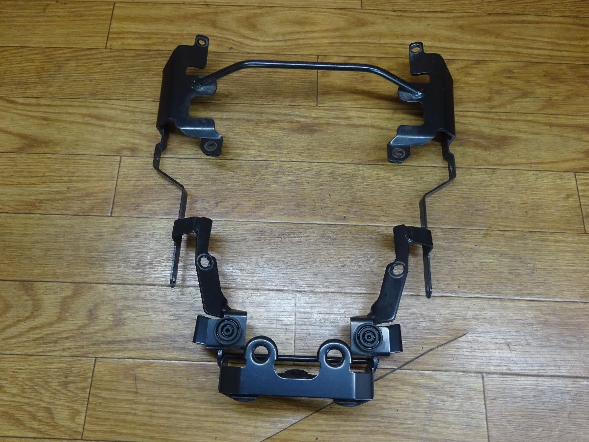 [Y18] FZ-1 フェザー RN21J □ ヘッドライトサポート_画像1