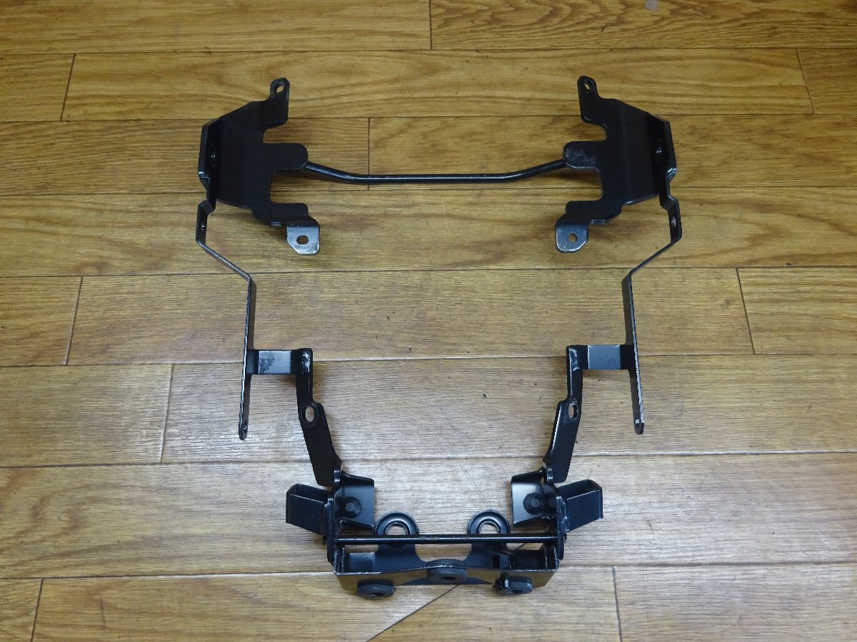 [Y18] FZ-1 フェザー RN21J □ ヘッドライトサポート_画像5