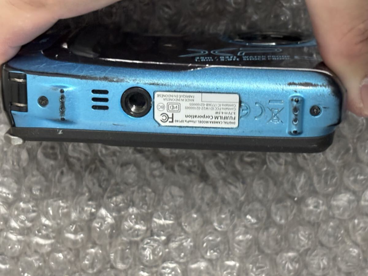 コンパクトデジタルカメラ　FUJIFILM フジフィルム FinePix XP140　8410