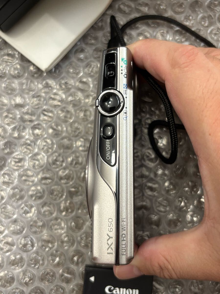コンパクトデジタルカメラ　Canon キャノン IXY650 コンパクトデジタルカメラ　727