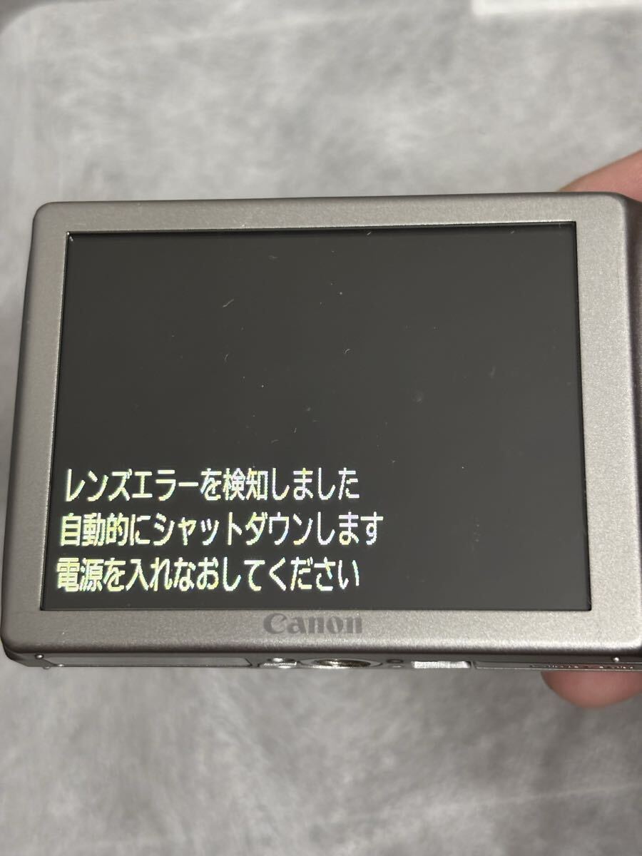 コンパクトデジタルカメラ　ジャンク　Canon PowerShot A4000 IS 8302