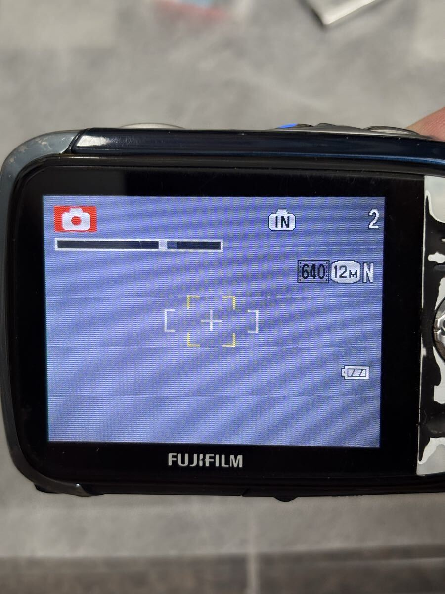 コンパクトデジタルカメラ　FUJIFILM FinePix XP10　8311