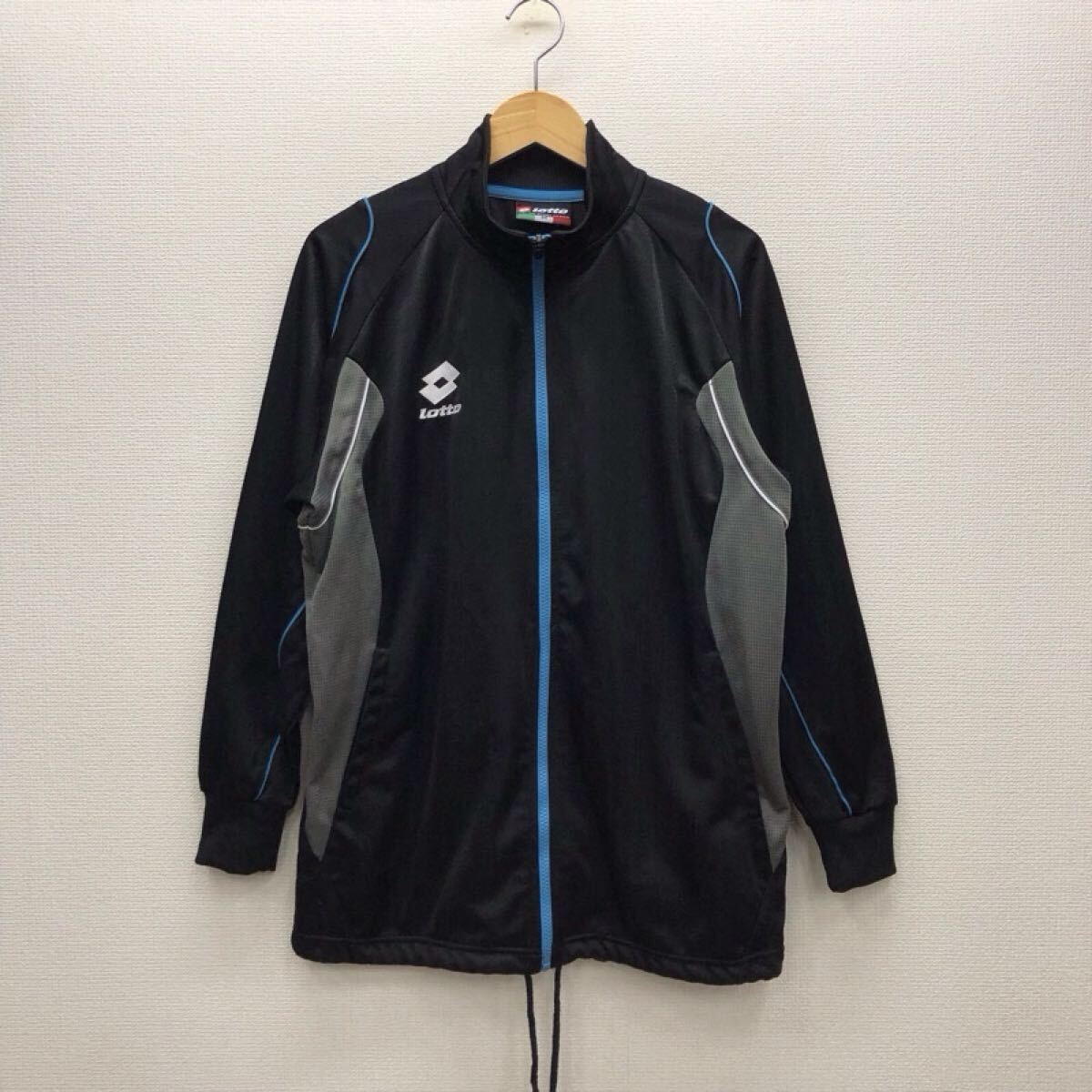 【GH620】lotto Mサイズ ジャージ ブラック 袖口リブ 裾紐付き ブランド古着 ロット トラックジャケット スポーツウェア 送料無料_画像1