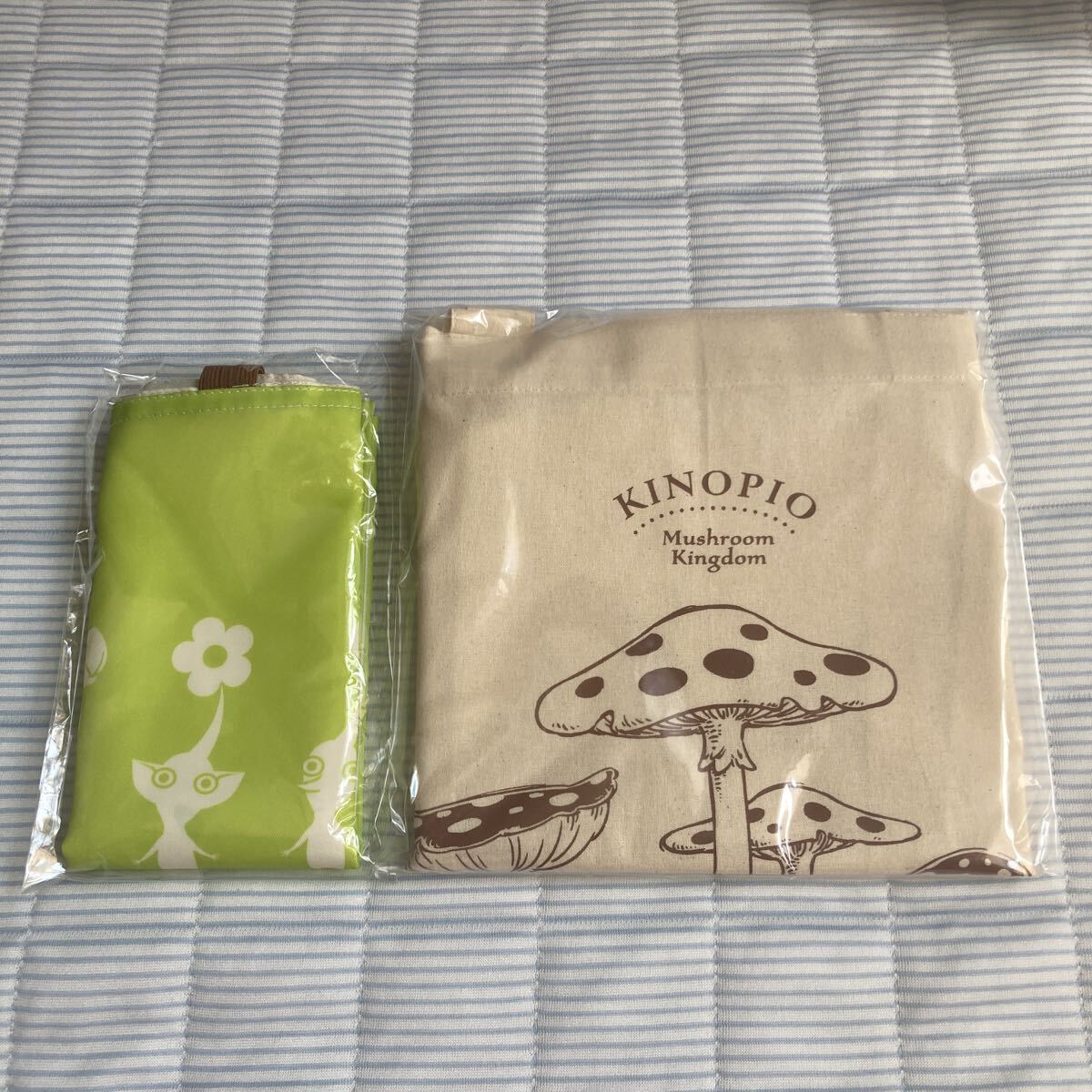 【新品未開封】マイニンテンドーストア限定 ピクミン３エコバッグ＋キノピオ トートバッグ＋おまけ_画像1