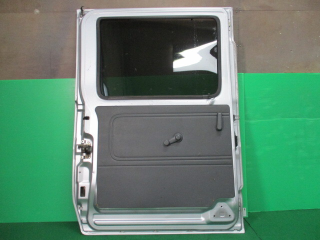 H24年 S321V ハイゼット ダイハツ 左リアドア S28/ブライトシルバーメタリック 即決!※個人様宅配送不可_画像10
