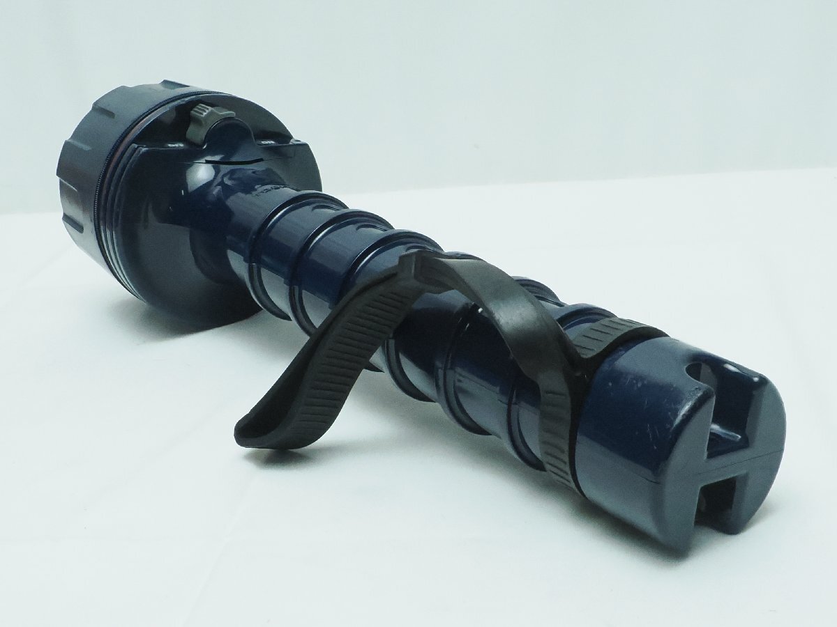 TOSHIBA 東芝 K-133 水中ライト 単1×4本使用 動作確認済 カラー:ネイビー 元箱付き スキューバダイビング用品 [3F29-64498]_画像4