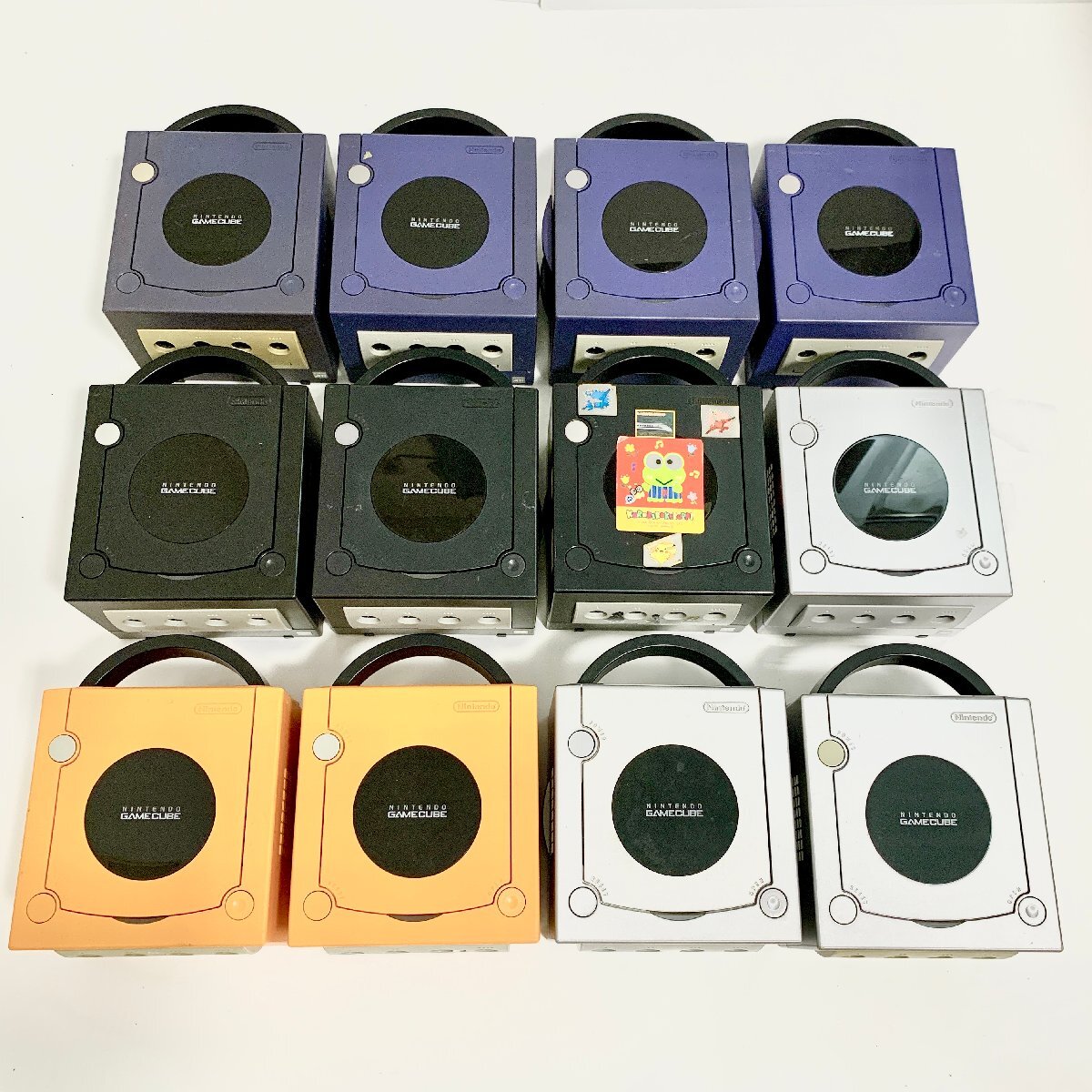 NINTENDO DOL-001 ゲームキューブ 本体 シンフォニックグリーン ゲームボーイプレイヤー付き テイルズオブシンフォニア GC NINTENDO DOL-001 GC ゲームキューブ 本体 オレンジ アダプター