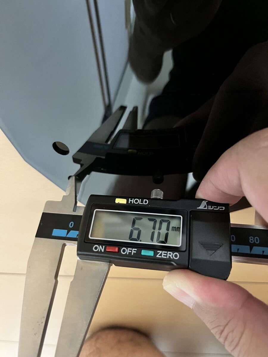 【愛知県】XMAX 250 【 第2世代 2023-2024年モデル( 8BK-SG70J ) 】ショートスクリーン 電動昇降スクリーン非対応_画像3